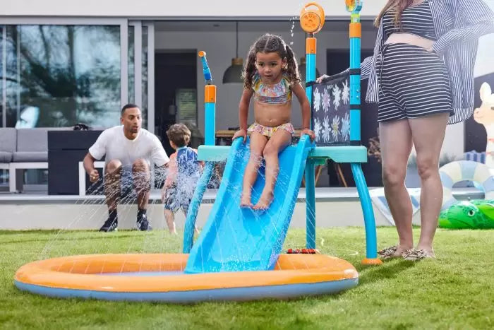 Water Park Splash Station