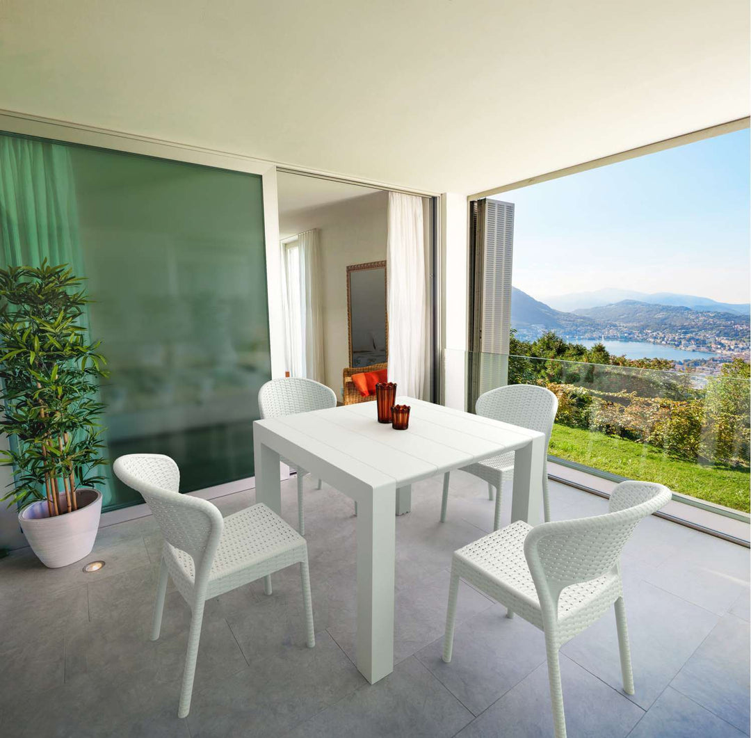 Siesta Vegas Extendable Table