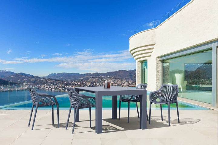 Siesta Vegas Extendable Table