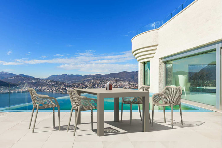 Siesta Vegas Extendable Table