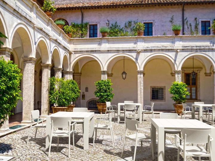 Siesta Vegas Extendable Table