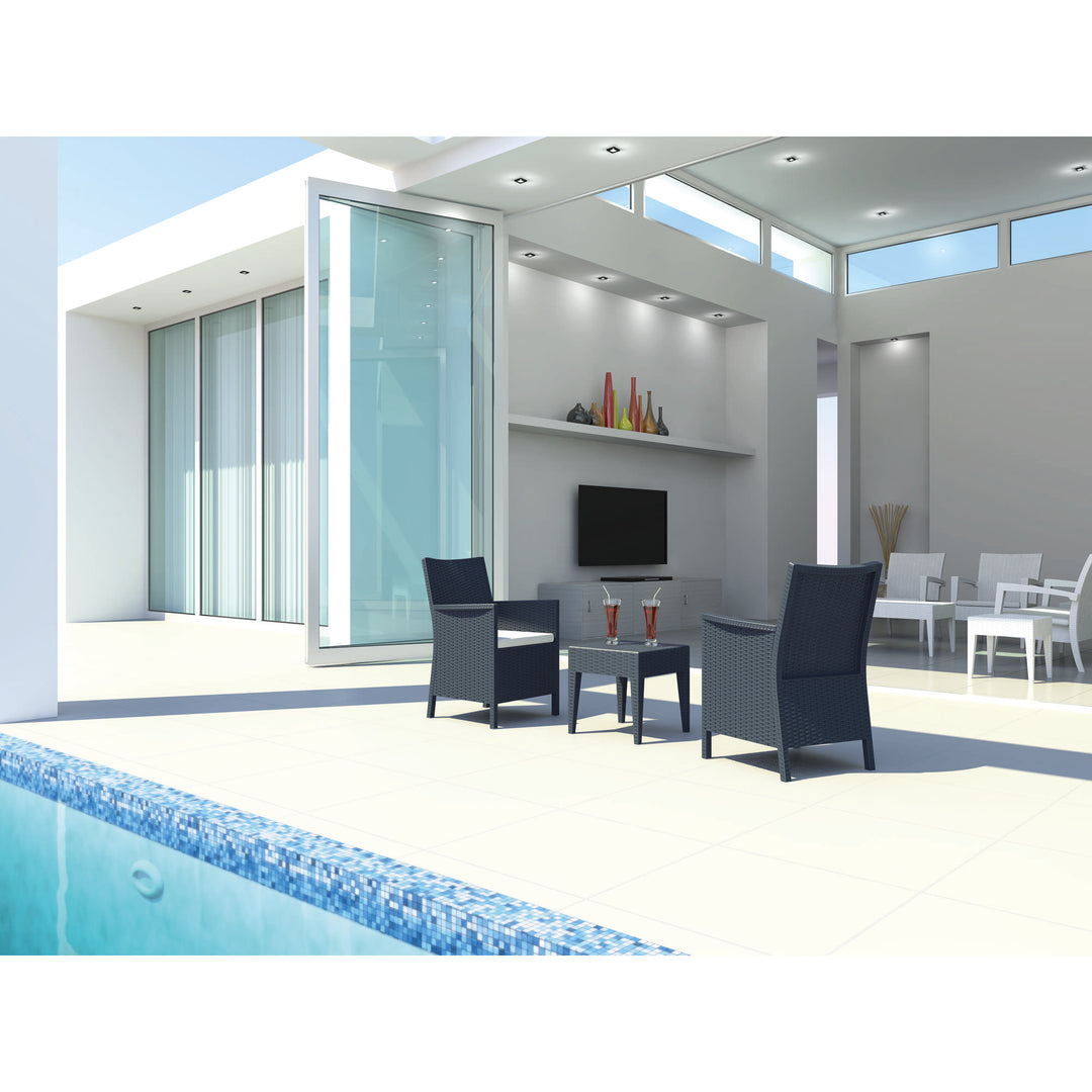 Siesta California Tub Chair with Cushion/ Tequila Side Table