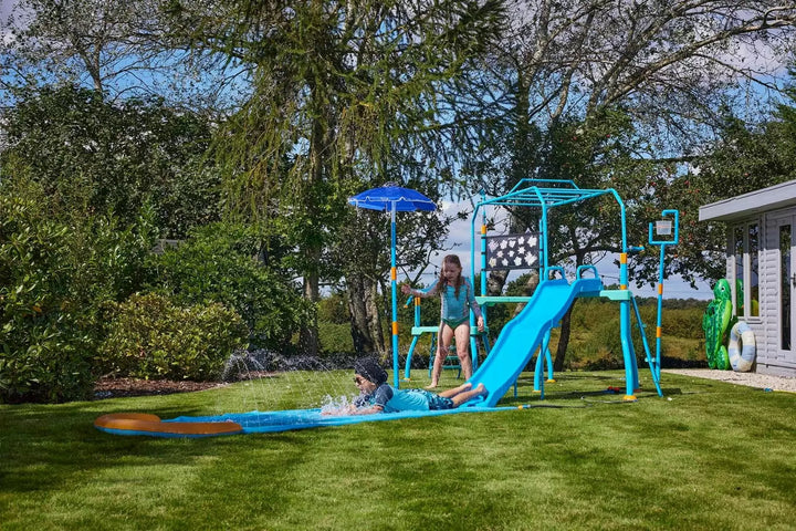 Plum Water Park Blaster Course