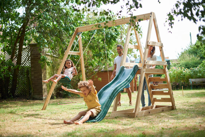 Plum® Tamarin® Climbing Frame + Puddle & Pie Outdoor Kitchen Bundle