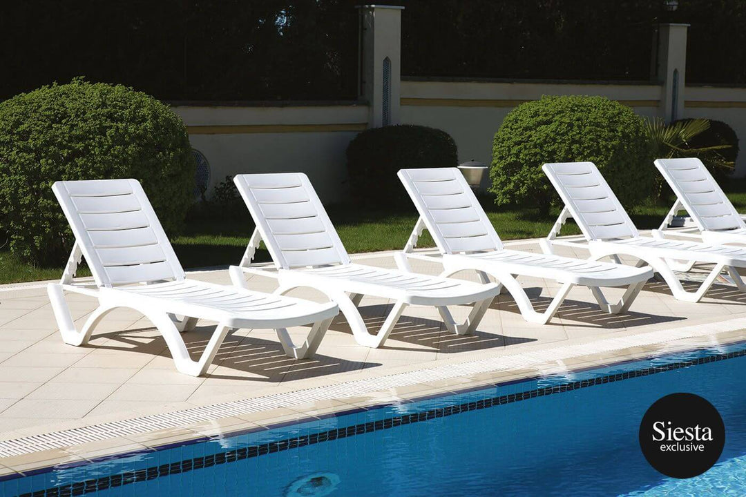 Aqua Sunlounger/Ocean Side Table 3 Pc Package - White
