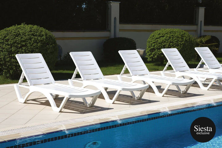 Aqua Sunlounger/Ocean Side Table 3 Pc Package - White