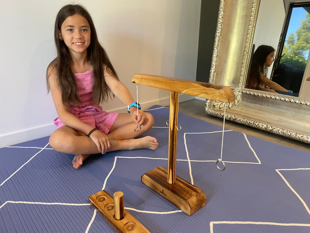 Hook & Ring Toss