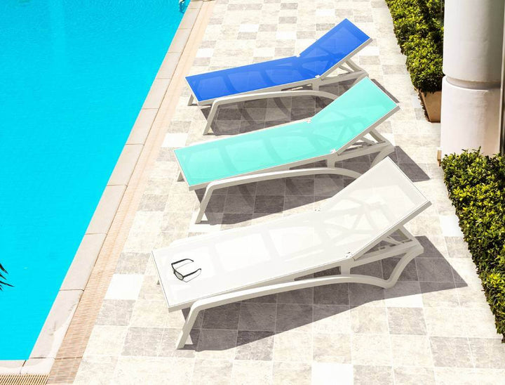 Pacific Sunlounger/Ocean Side Table 4 Pc Package