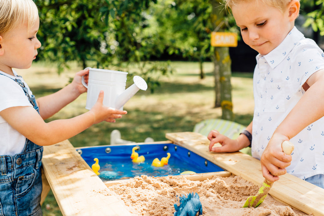 Plum Surfside Sand & Water Picnic Table - The  Best Backyard