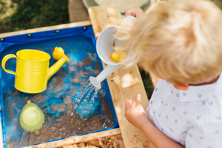 Plum Surfside Sand & Water Picnic Table - The  Best Backyard