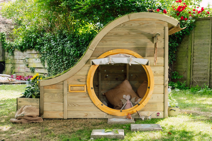Nature Play Hideaway - The  Best Backyard
